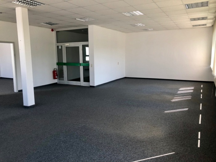 Immobilie: 1800m² Bürofläche Hildesheim Hafen